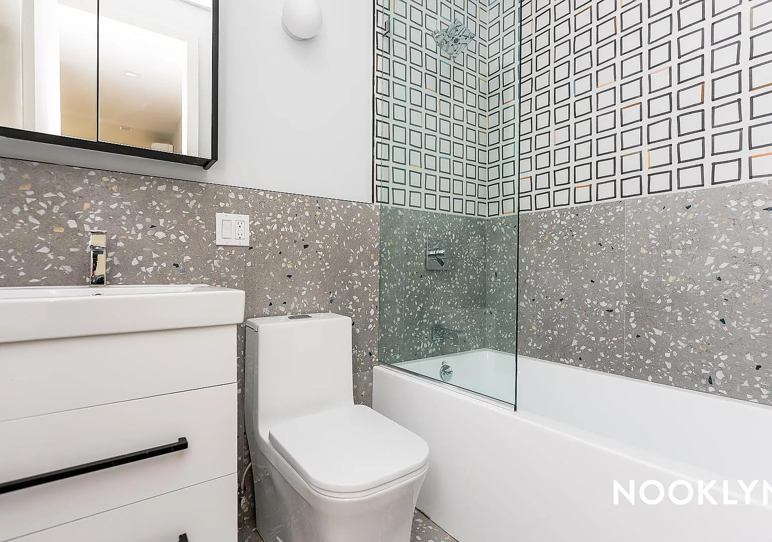 217 Boerum Street — Photo 2