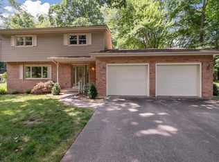 90 S Seeley Dr, Midland, MI 48640