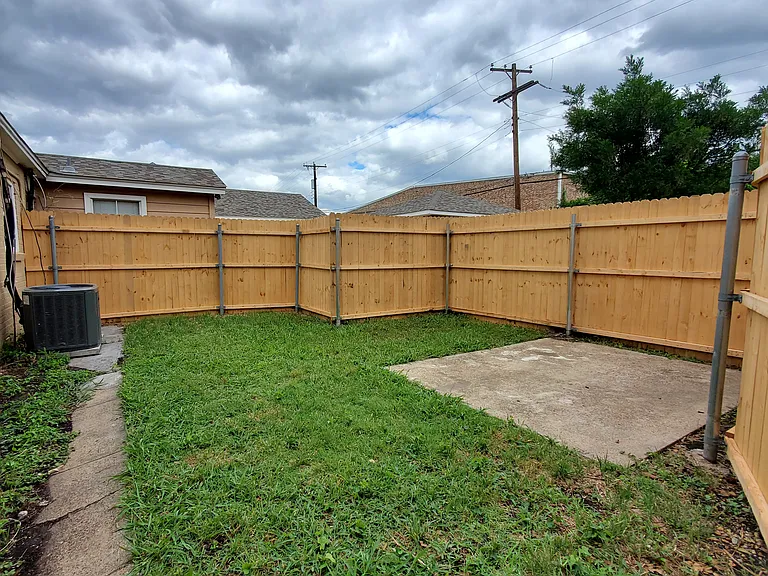 10106 Galway Dr — Photo 8