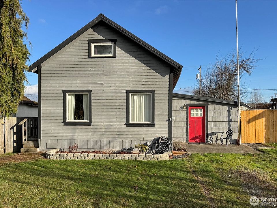 1st image of 1121 Georgiana Street