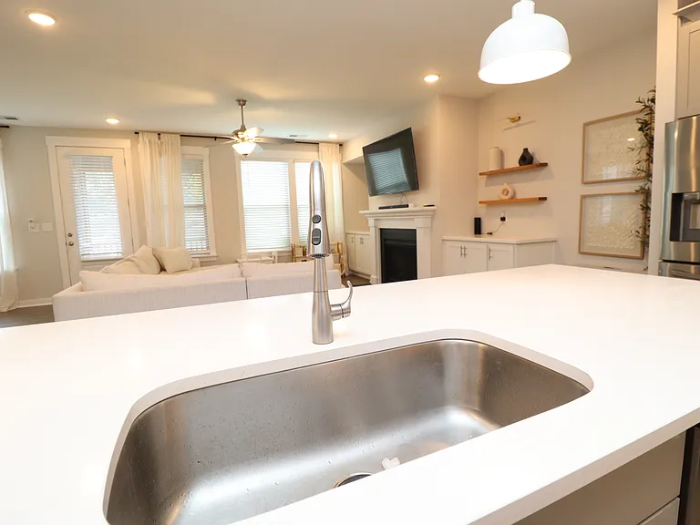 2151 Maggie Valley Dr — Photo 10