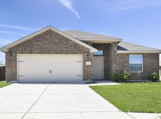 4713 Joshua Dr, Sanger, TX 76266
