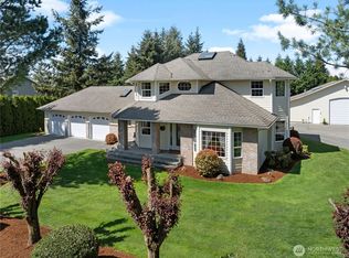 26224 SE 425th St, Enumclaw, WA 98022