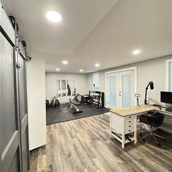 3492 Point View Cir — Photo 19