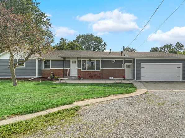 12 S Fish Lake Rd, Valparaiso, IN 46385