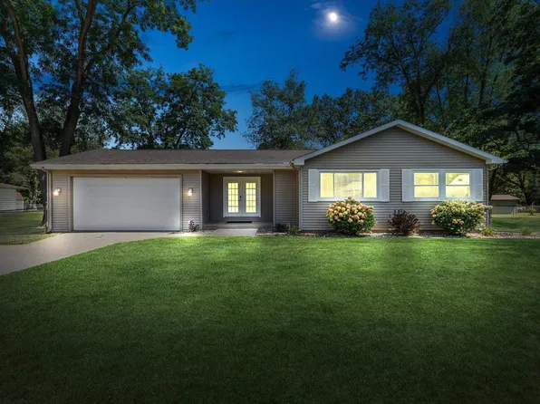 51656 Helmen Ave, South Bend, IN 46637