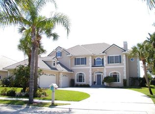 130 Island View Dr, Indian Harbour Beach, FL 32937