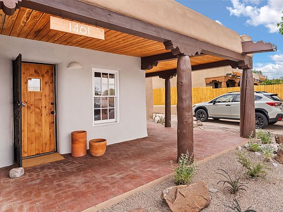 2nd image of 1461 Cochiti St