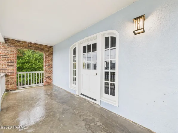107 Guillot Rd #B1, Youngsville, LA 70592