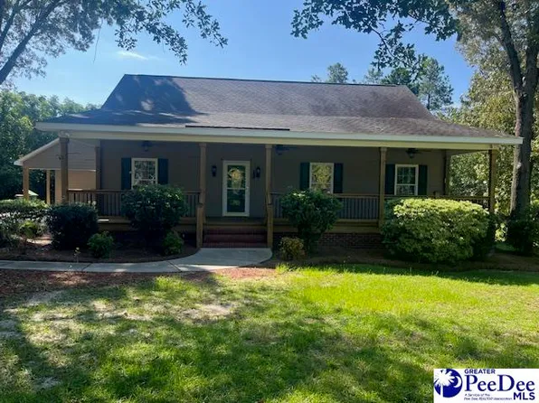 1017 W Old Camden Rd, Hartsville, SC 29550