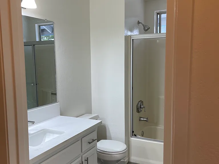 607 High St #C — Photo 5