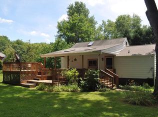 108 Country Ln, Harmony, PA 16037