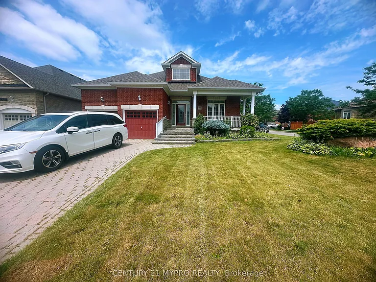 938 Red Deer Ave #BASEMENT — Photo 2