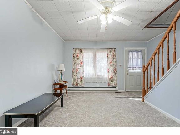2nd image of 510 Laurel Blvd