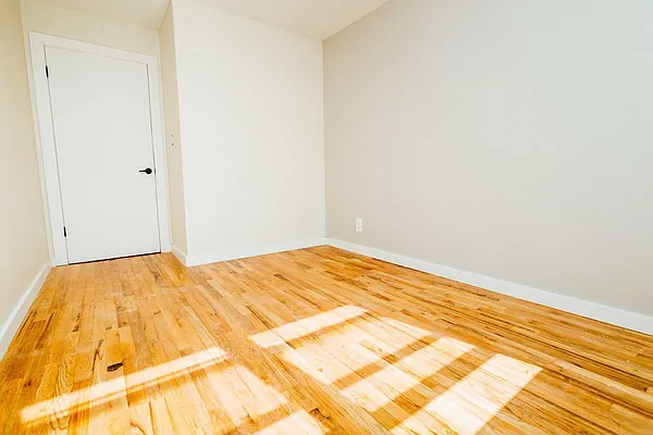 Rented by MBC Group LLC | media 5