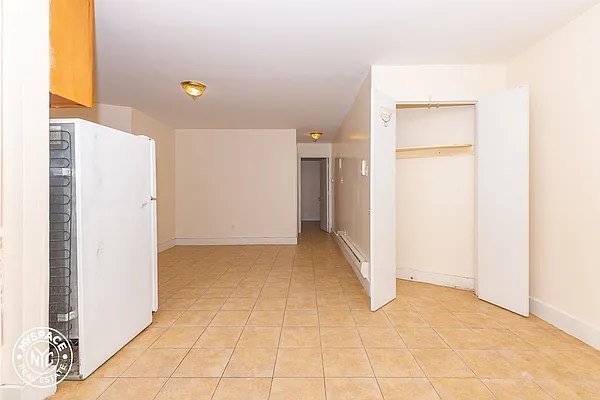 Rented by MySpaceNYC | media 3