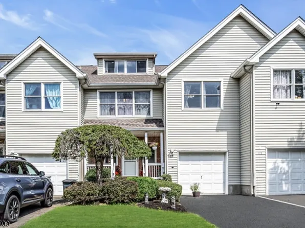 15 Flemming Dr, Hillsborough Twp., NJ 08844