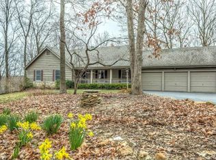 18855 Highwood Estates Dr, Pacific, MO