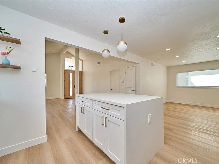 15061 Talley St — Photo 16