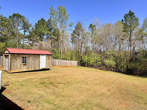 5th image of 1914 Cahaba Rd