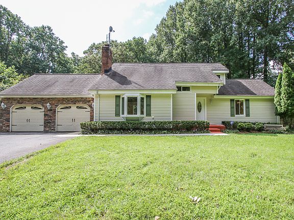 2nd image of 5037 Bobcat Ct