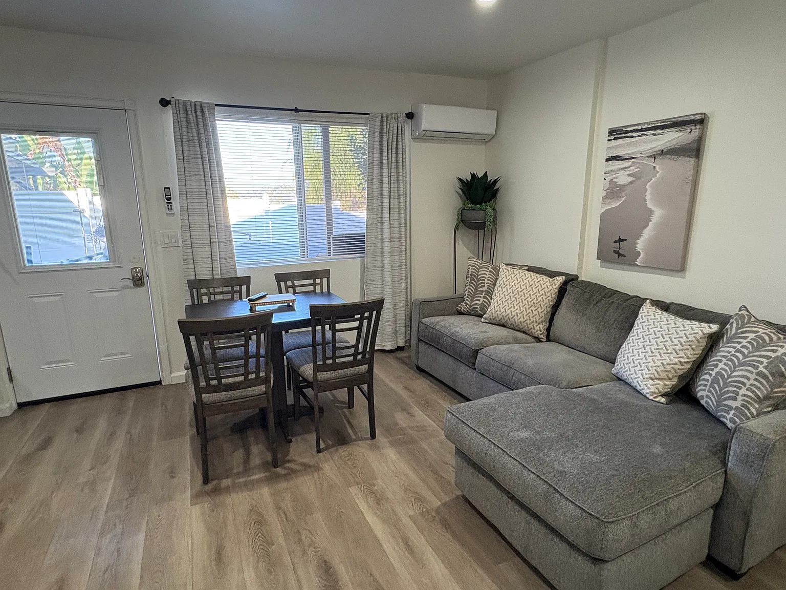 10130 Sierra Madre Rd — Photo 1