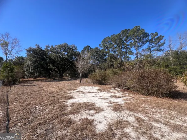 145 Cherrie Murrell Rd, Hinesville, GA 31313