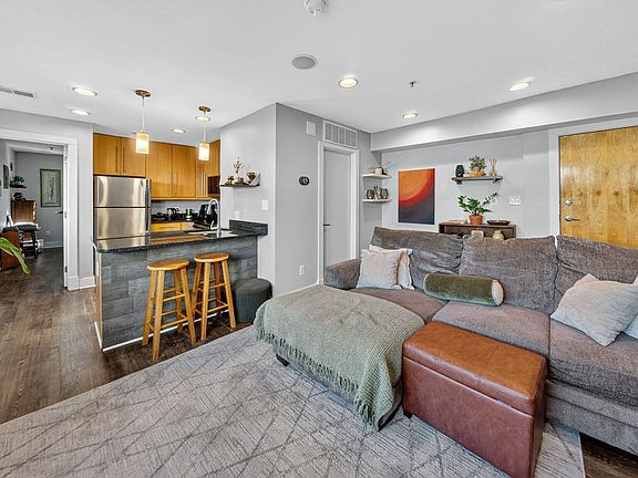 2nd image of 2608 Sherman Ave NW #303