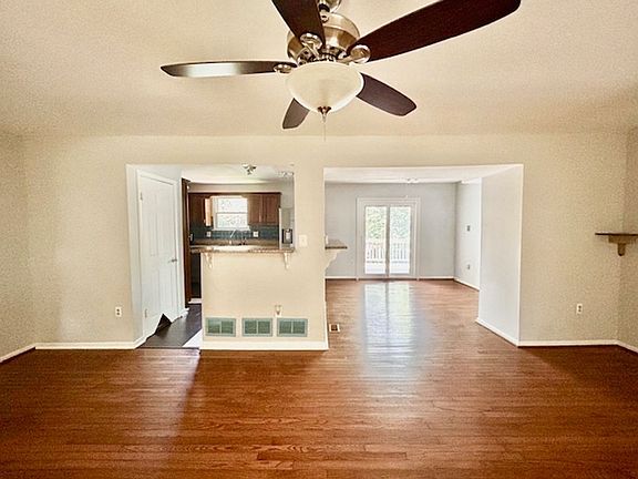 3rd image of 6620 Fairweather Ct
