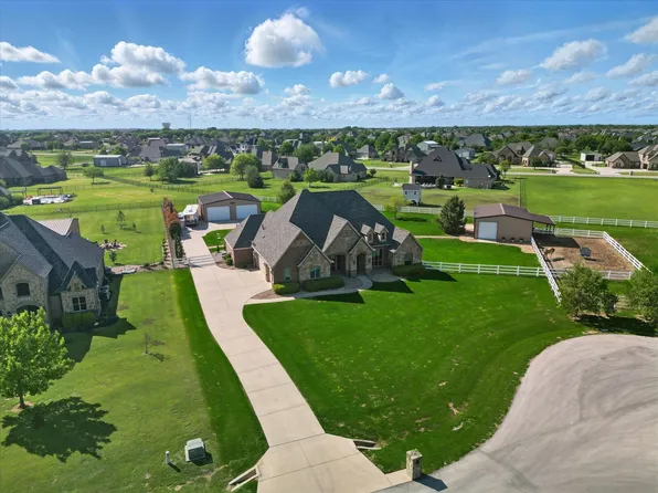 12917 Whisper Willows Ct, Haslet, TX 76052