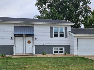 1906 Refset Dr, Janesville, WI 53545