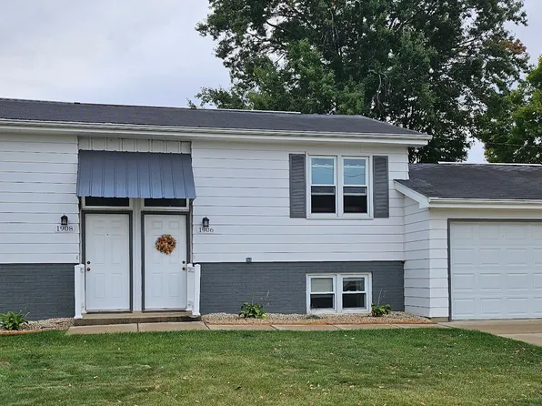 1906 Refset Dr, Janesville, WI 53545