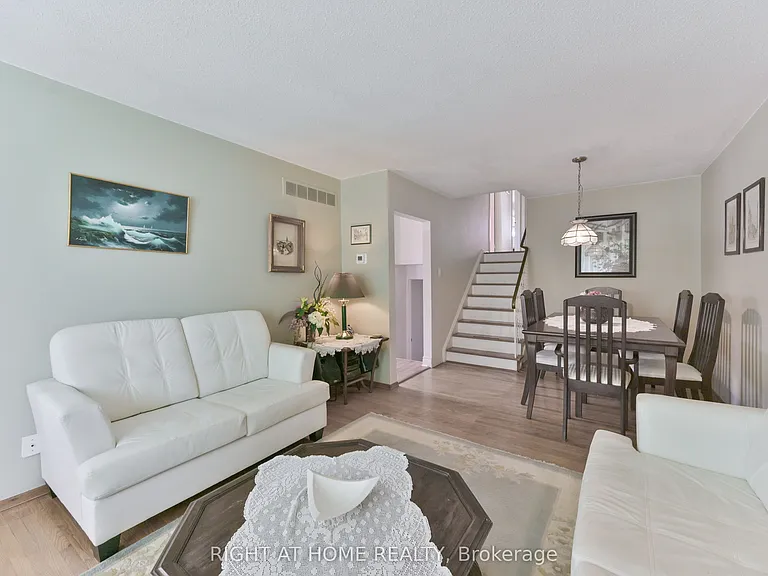 1728 Pickmere Ct — Photo 5