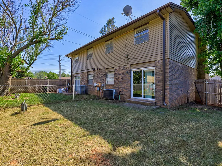 3802 Penny Dr #3802 — Photo 14