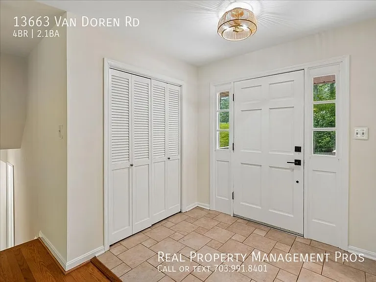 13663 Van Doren Rd — Photo 11