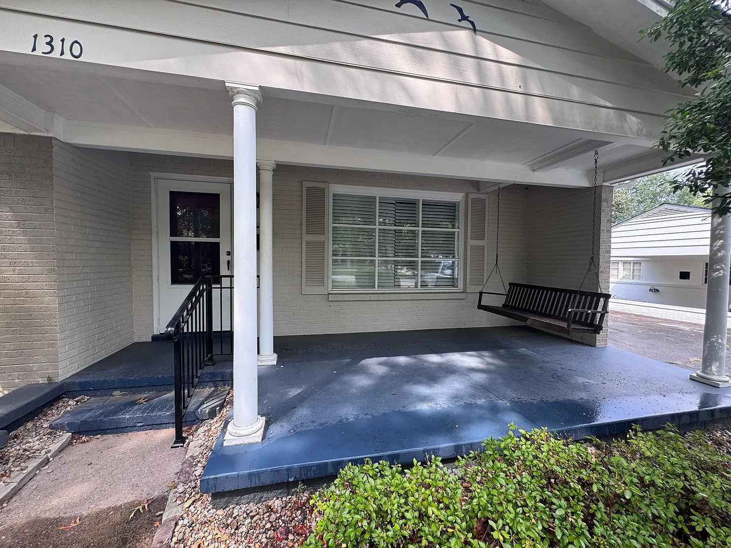 2 bedroom 2 bath house in Murray — Photo 2
