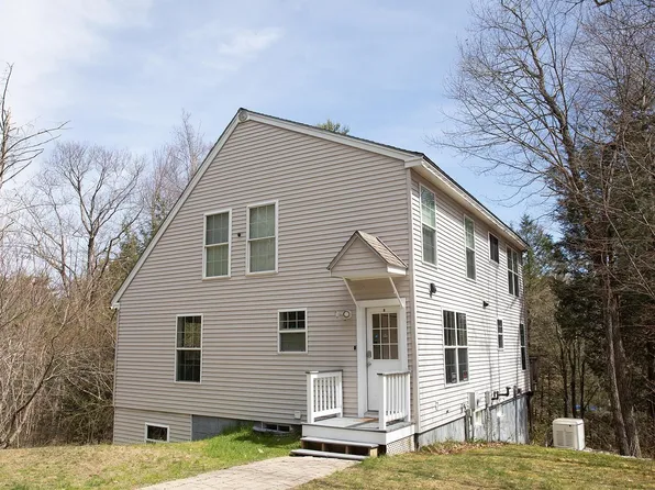 9 Excalibur Road, Farmington, NH 03835