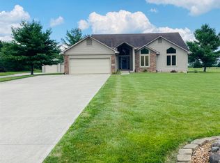 13015 Branstrator Rd, Yoder, IN 46798