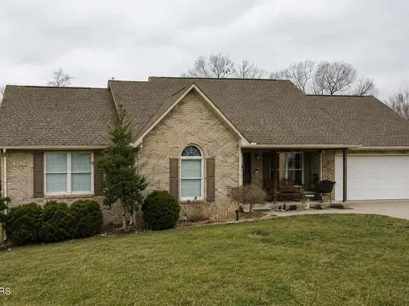 201 Bonnie Vista Dr, Maryville, TN 37804