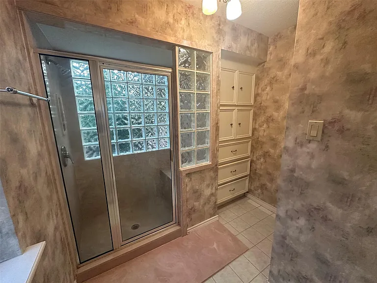 14707 Treborway Dr — Photo 18