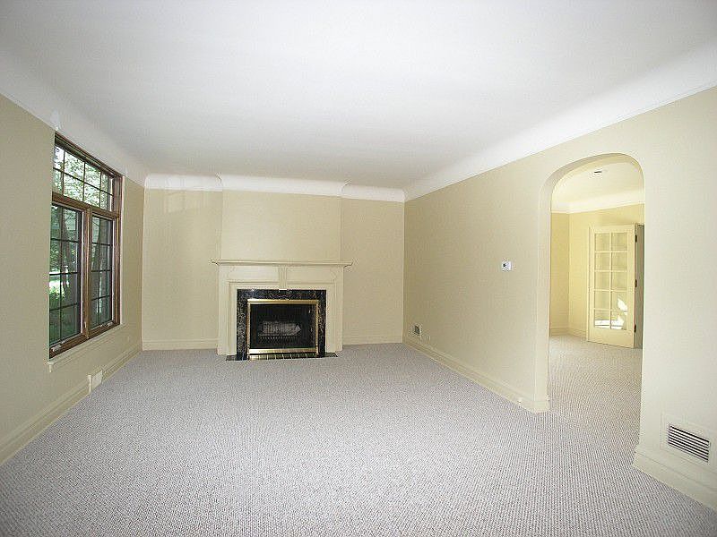 2nd image of 310 S Edgewood Ave