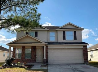 7915 Ginger Park Dr, Baytown, TX 77521