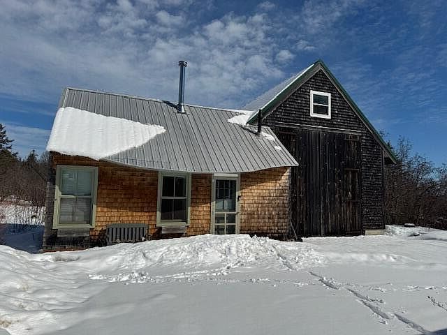 1st image of 21 La Tour Street