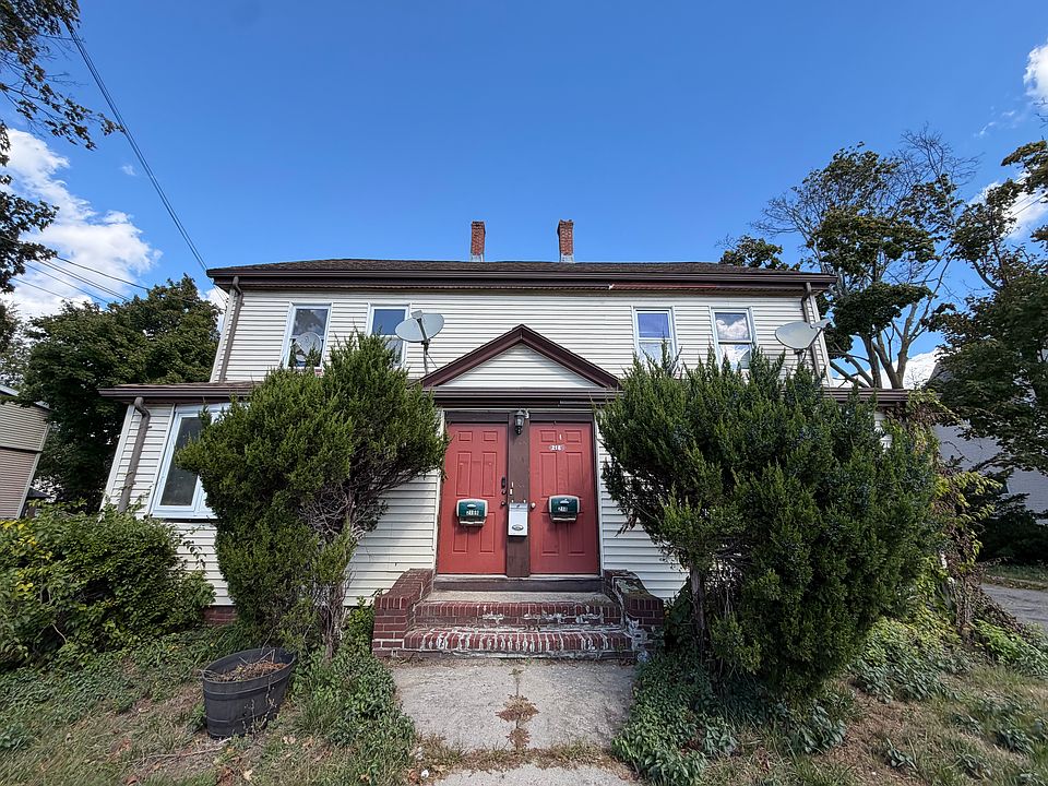 1st image of 218 Riverside Ave #216
