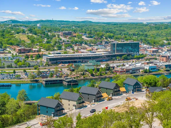 000 Glasswater Condominiums, Branson, MO 65616