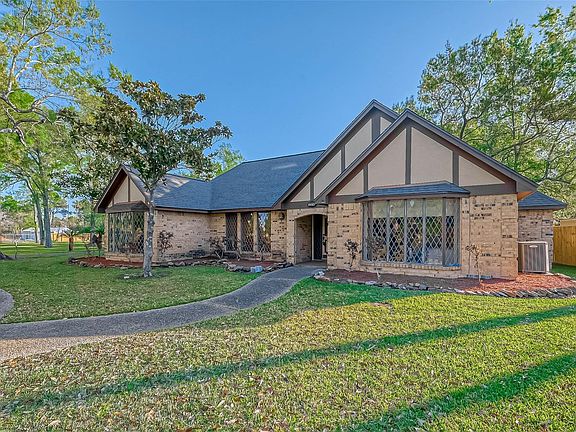 2nd image of 2514 Loganberry Cir