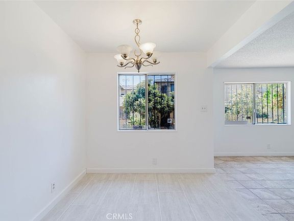 5th image of 7 Fiesta Ln