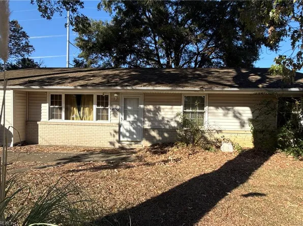 4824 Mandan Rd, Virginia Beach, VA 23462