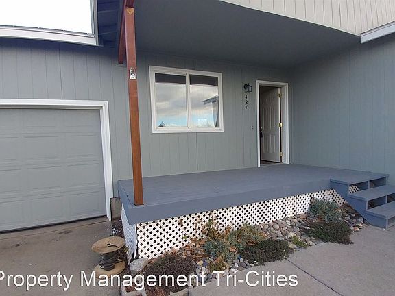 2nd image of 427 N Cedar Ave