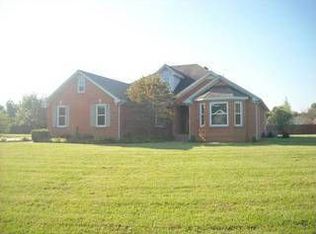 150 Willow Bend Ct, Bowling Green, KY 42104